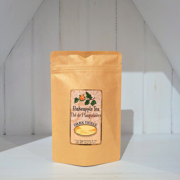 Small 10g bag of 5 tea bag sachets with black tea with bakeapple flavor